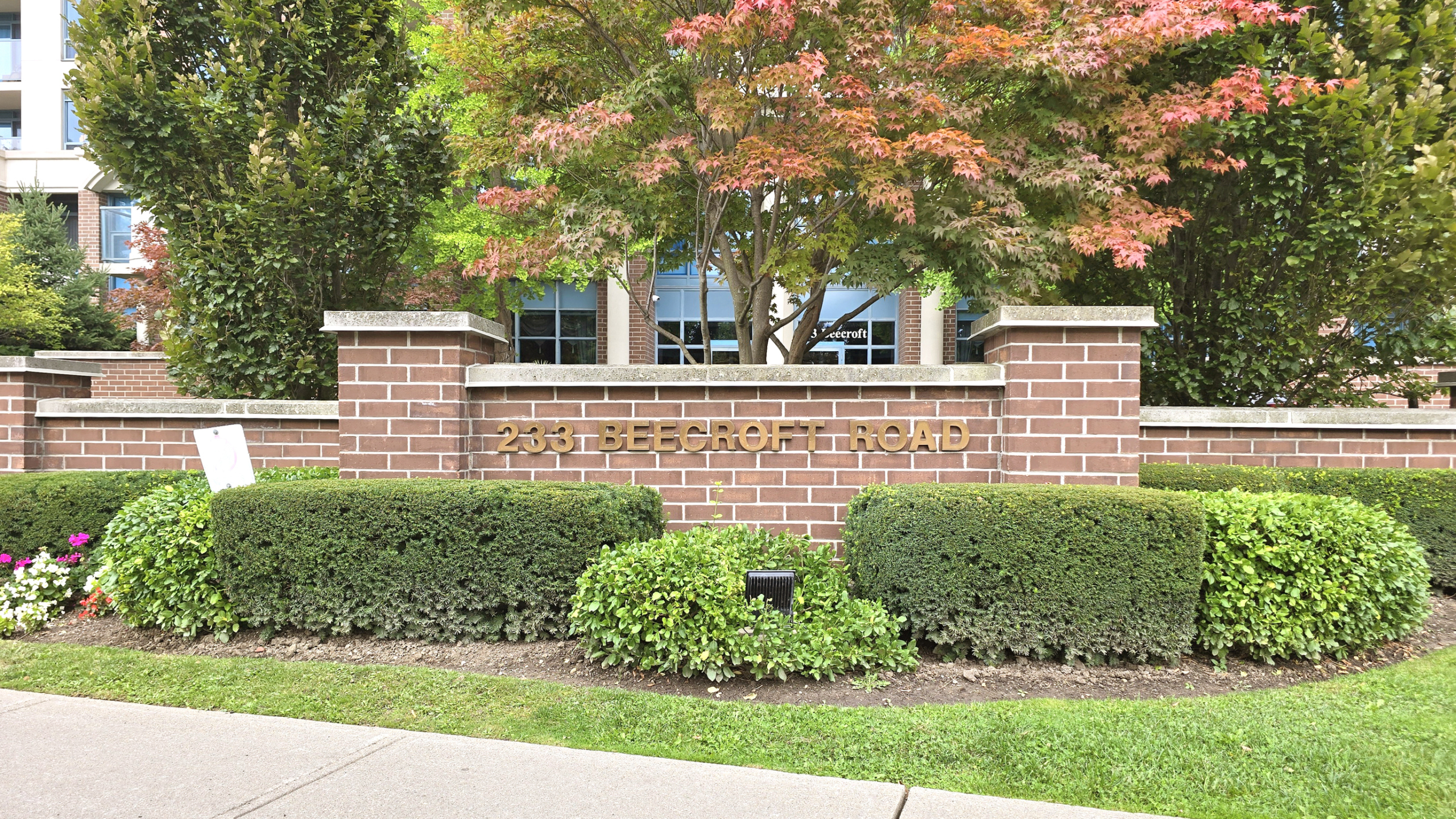 233 Beecroft Rd Unit 819 North York | A7RE