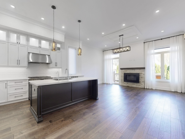 428B Valermo Drive - Main Open Concept Custom Gourmet Kitchen Dining Living with Walk-Out to Deck