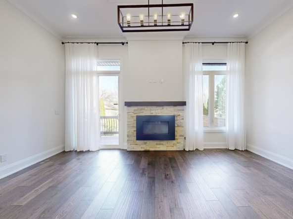 428B Valermo Drive - Main Open Concept Dining Living with Walk-Out to Deck