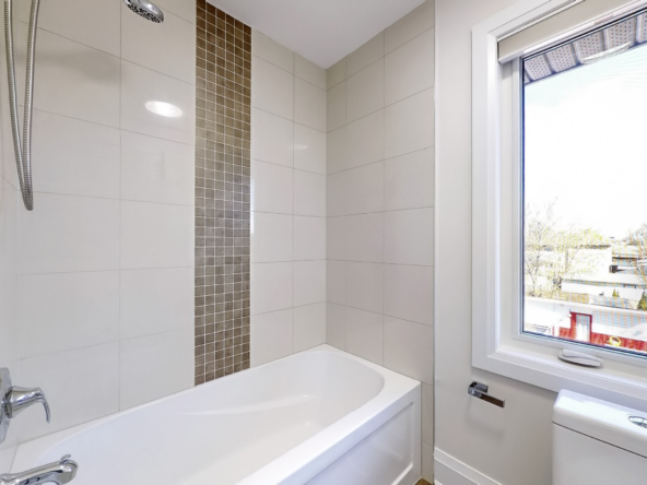 428B Valermo Drive - 2nd Bathroom on Upper Level