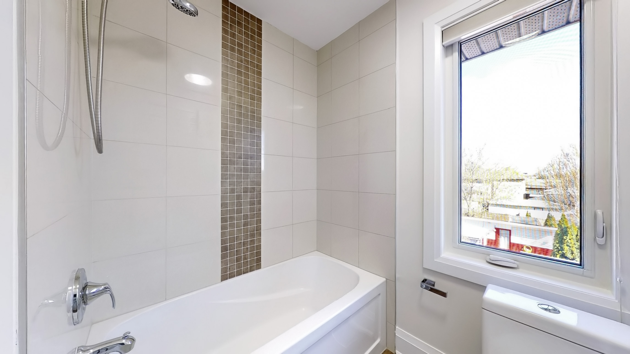 428B Valermo Drive - 2nd Bathroom on Upper Level