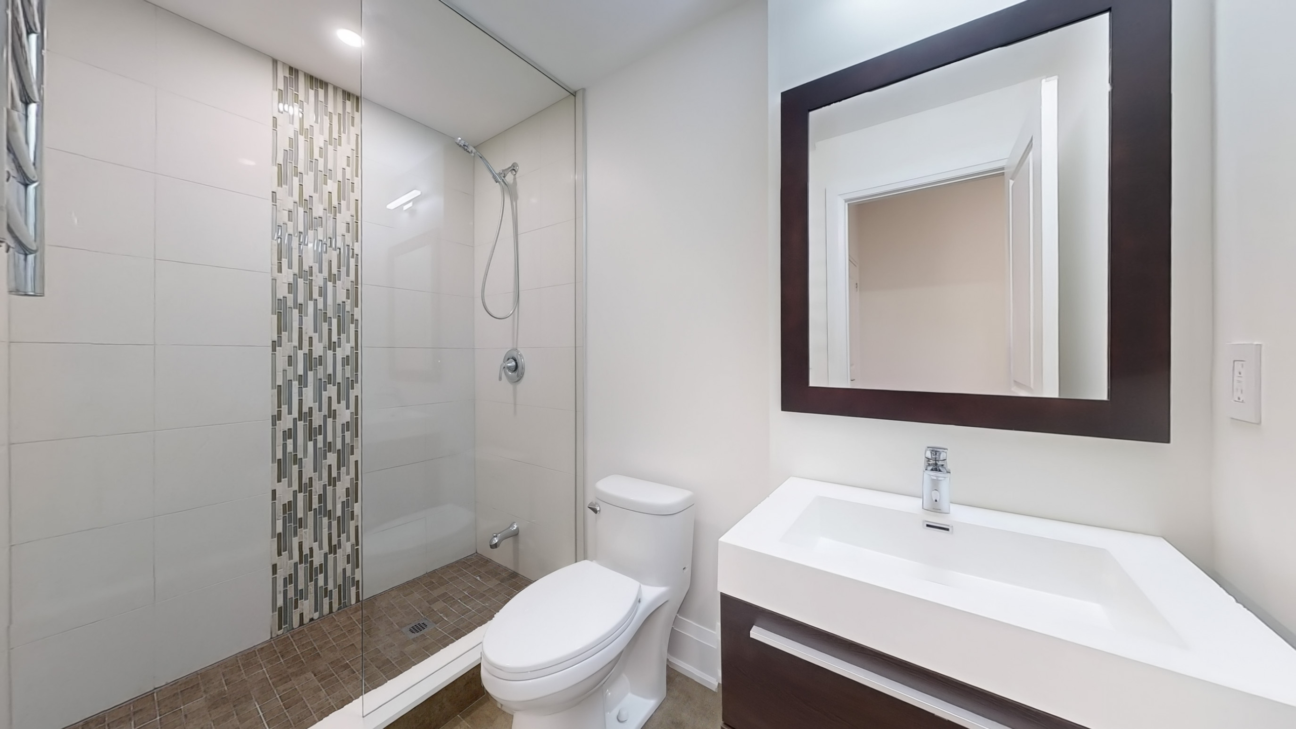 428B Valermo Drive - Full Bathroom in the Basement