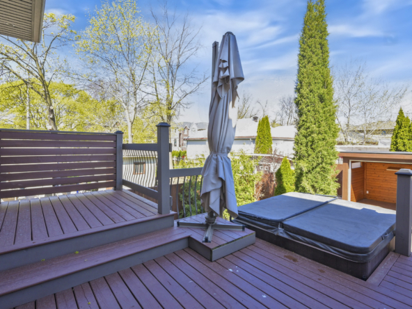 428B Valermo Drive - Landscaped Backyard Multi-Level Deck Custom Cabana Hot Tub