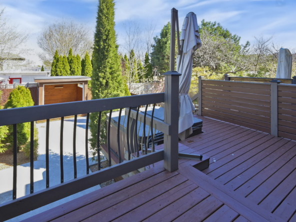428B Valermo Drive - Landscaped Backyard Custom Cabana Hot Tub