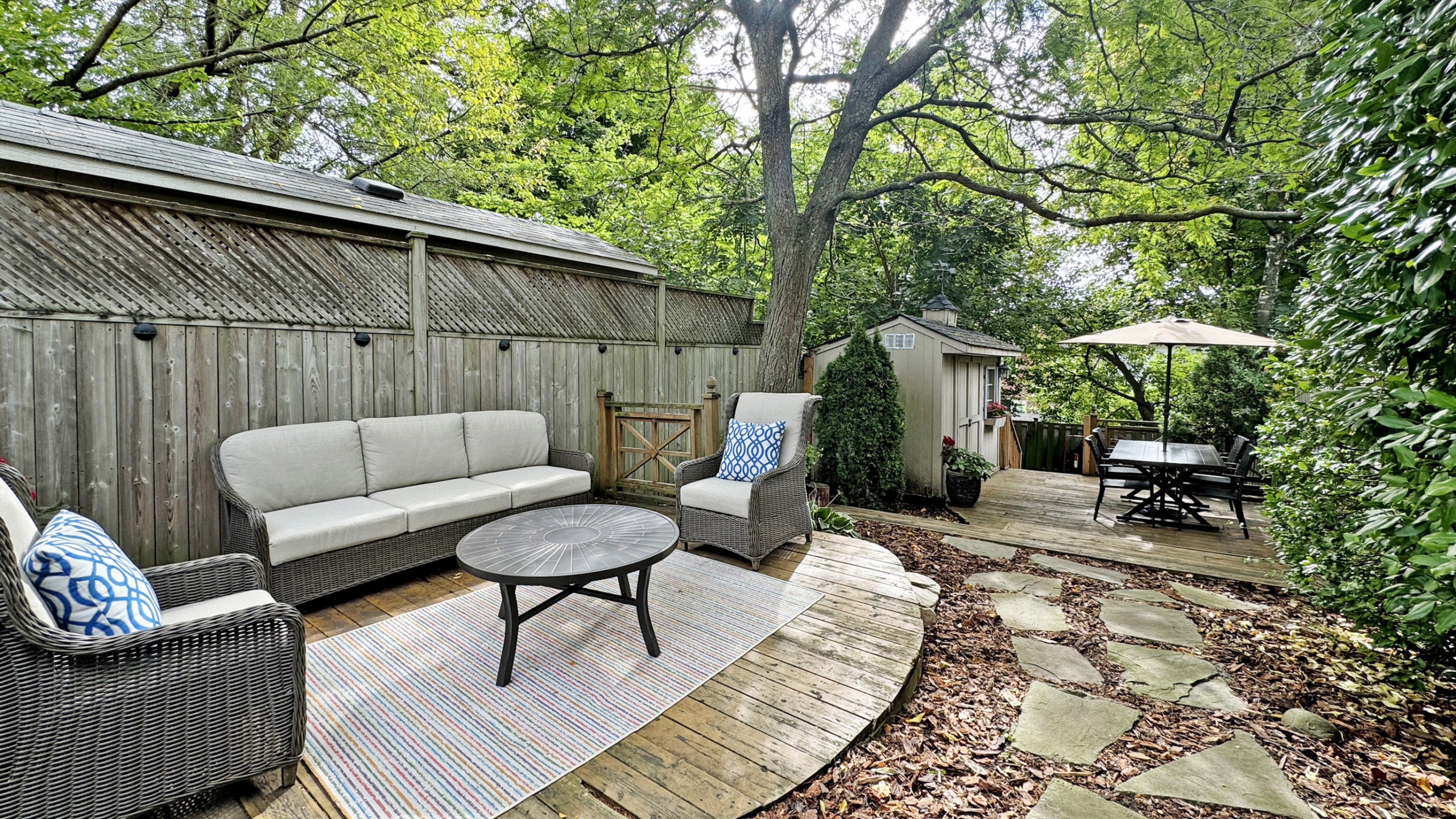 149 Castlefield Ave Toronto | A7RE