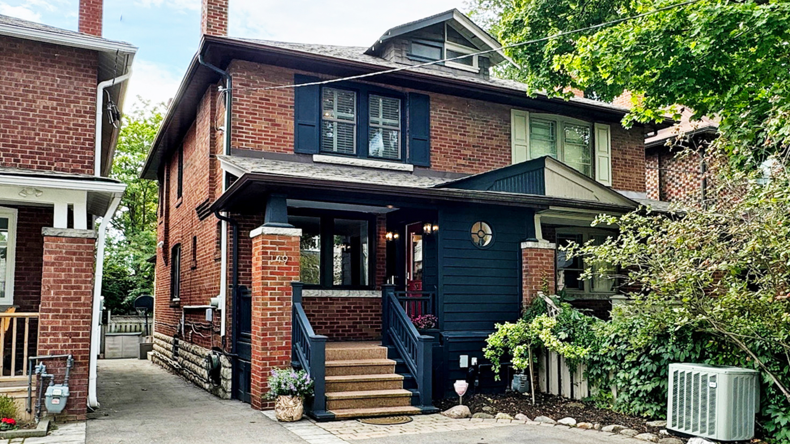 149 Castlefield Ave Toronto | A7RE